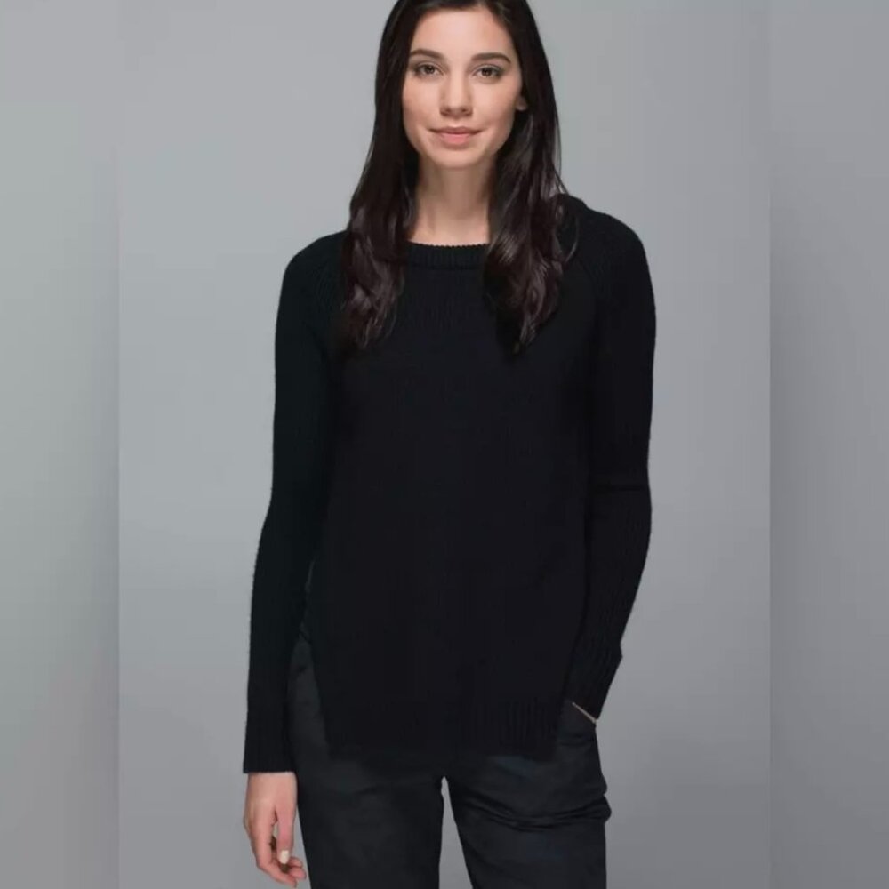 LULULEMON YIN TO YOU Solid Black Merino Wool Long Sleeve Women's SWEATER~Size 4